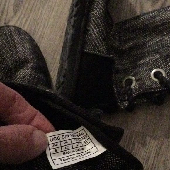 Ugg Canvas Woven Lace Up Boots 2822 - Picture 7 of 10